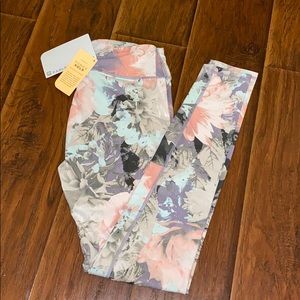 Fabletics powerhold leggings